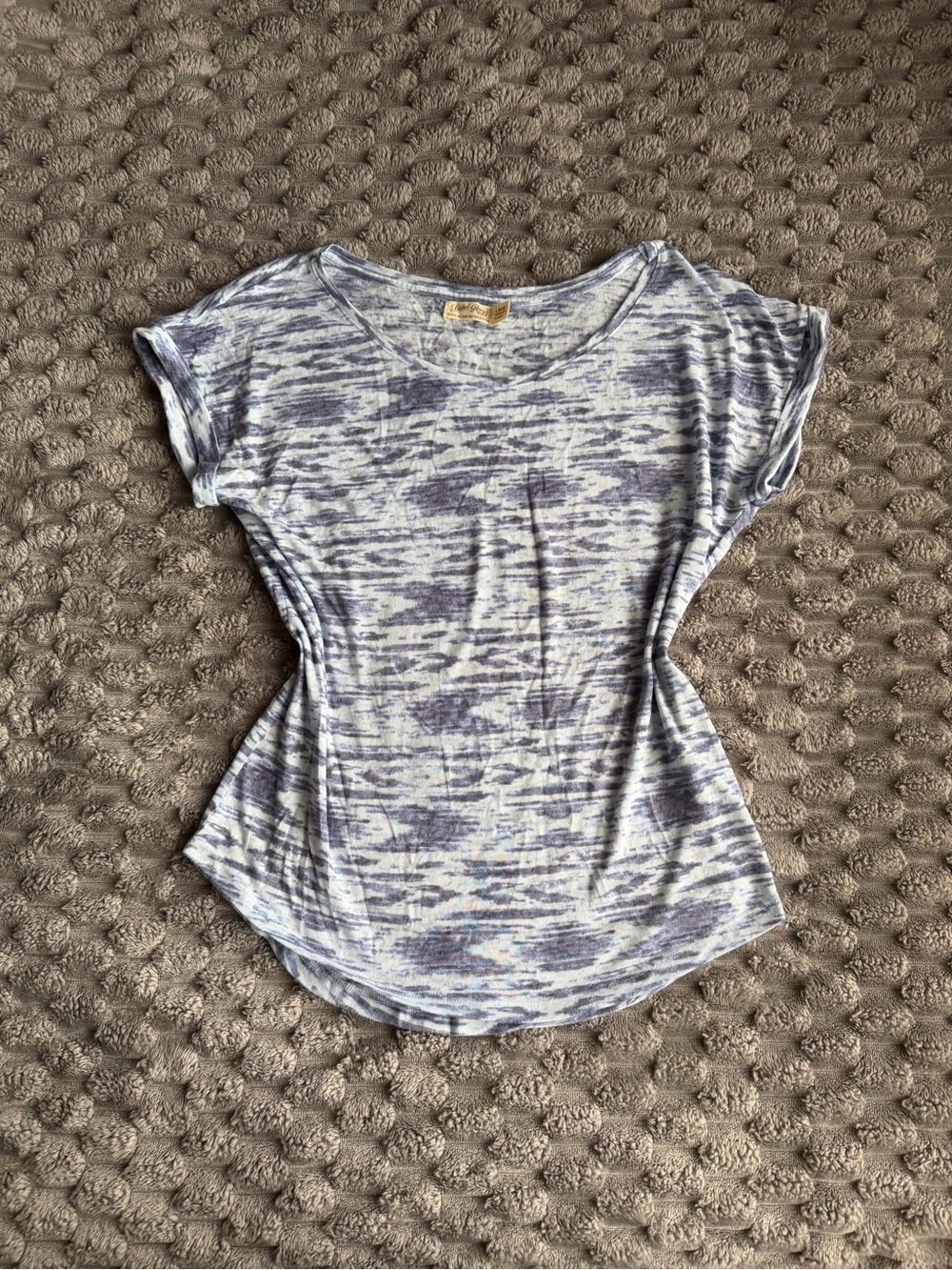 Blue and White Marbled Space Dye Short Sleeve Top